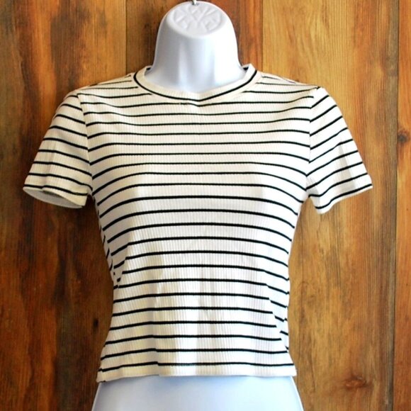 Divided Crop Tee Black White Stretch Stripes Women's Small - Picture 1 of 3